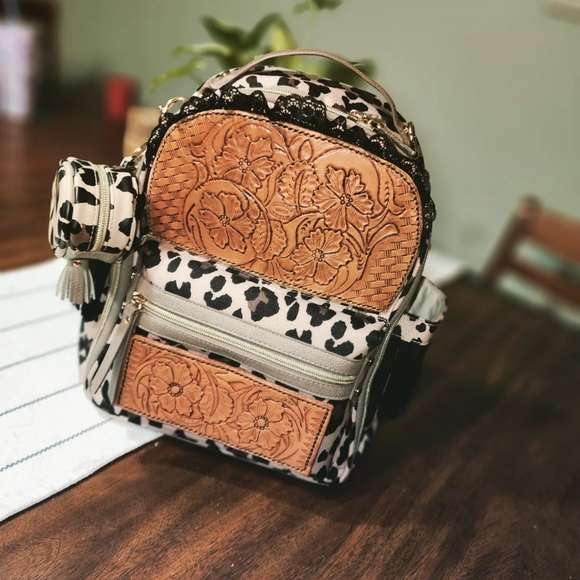 Hand tooled Itzy ritzy mini diaper bag - Picture 4 of 5